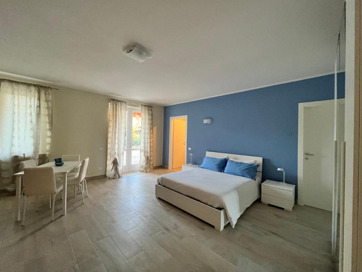 Casa Cost 2 Apartment Vetralla Bagian luar foto