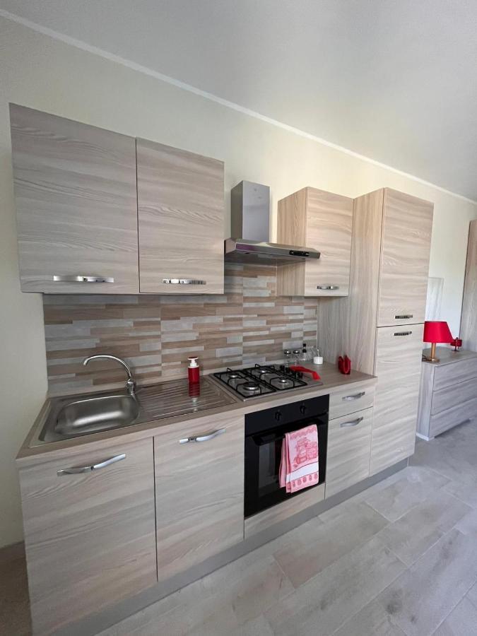 Casa Cost 2 Apartment Vetralla Bagian luar foto